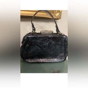 Patricia Nash Gracchi Frame Satchel in Navy/Pewter